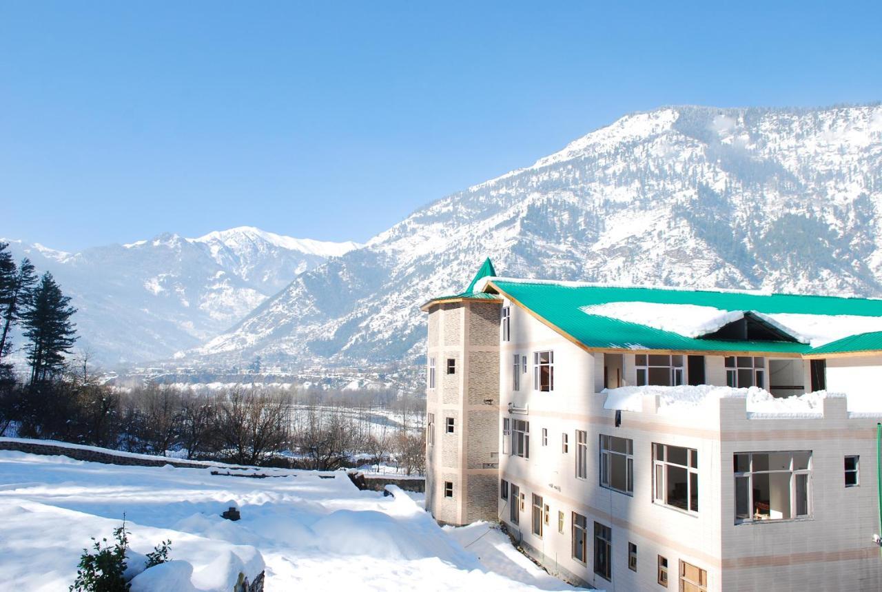 Adb Rooms Snow Touch Resort مايالي المظهر الخارجي الصورة